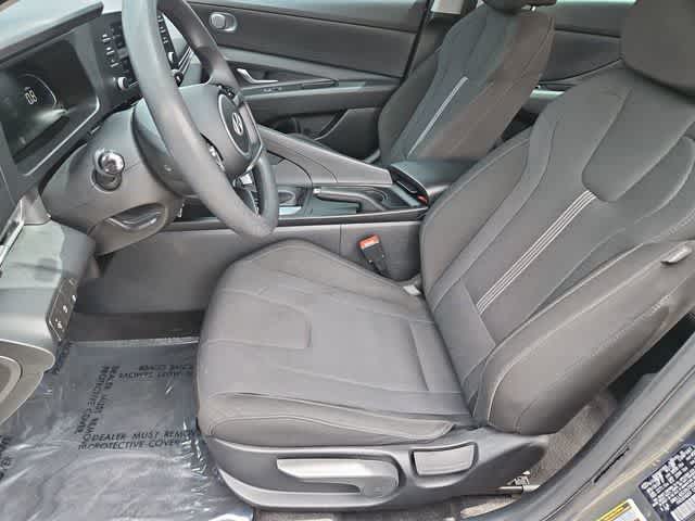 Thumbnail: 2024 Hyundai Elantra - 16