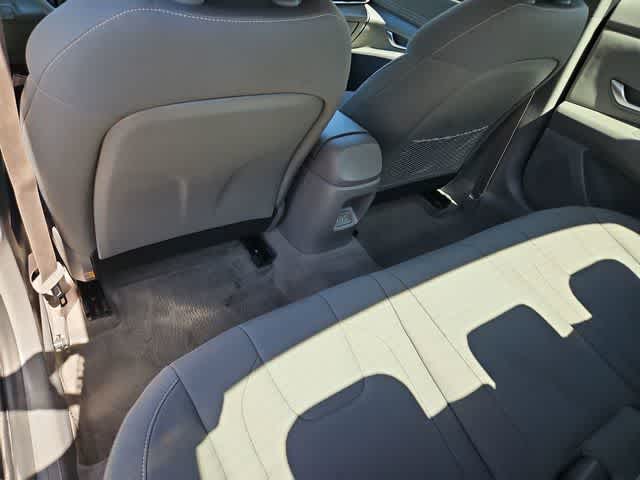 Thumbnail: 2025 Hyundai Elantra - 17