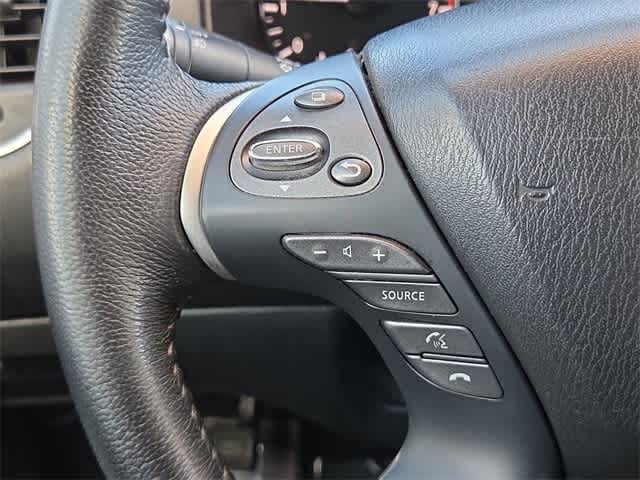 Thumbnail: 2013 Nissan Pathfinder - 24