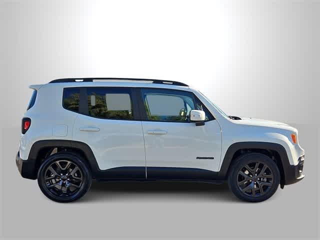 Thumbnail: 2018 Jeep Renegade - 9