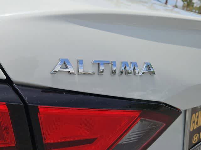 Thumbnail: 2022 Nissan Altima - 12