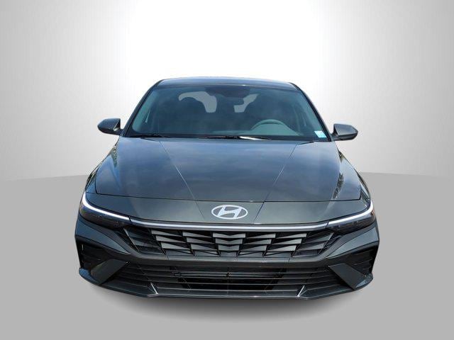 Thumbnail: 2026 Hyundai Elantra - 3