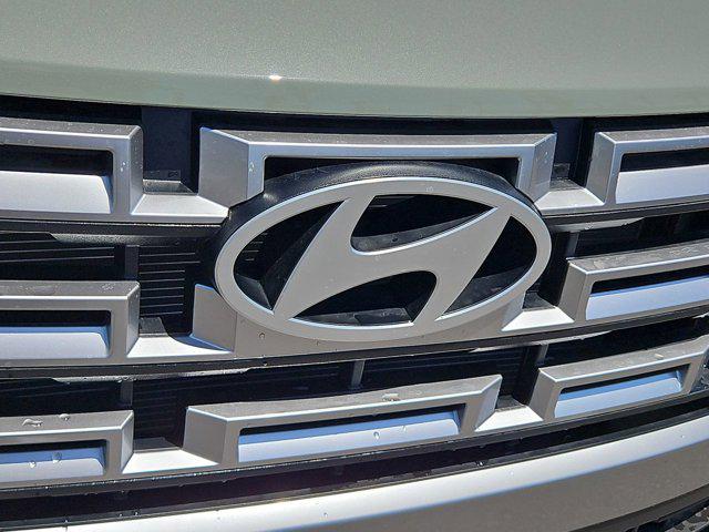 Thumbnail: 2025 Hyundai Santa Cruz - 11