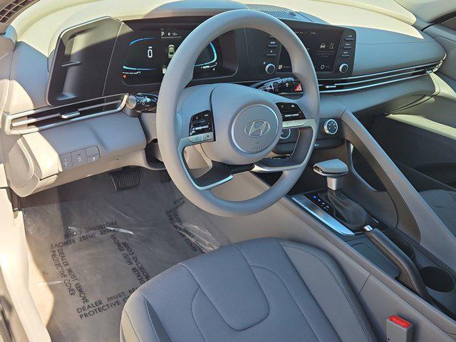 Thumbnail: 2026 Hyundai Elantra - 10