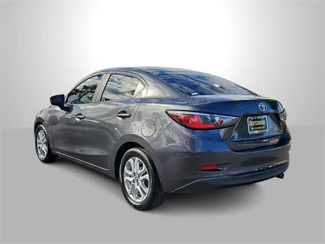 Thumbnail: 2017 Toyota Yaris iA - 6