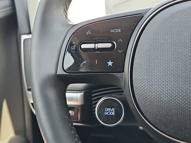 Thumbnail: 2023 Hyundai Ioniq 5 - 23