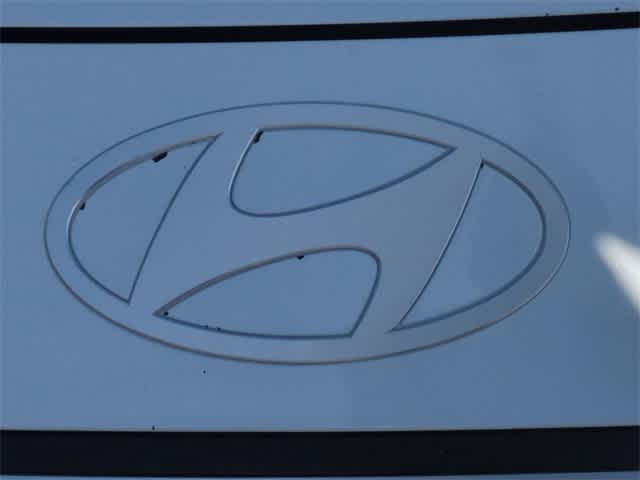 Thumbnail: 2024 Hyundai Elantra - 11