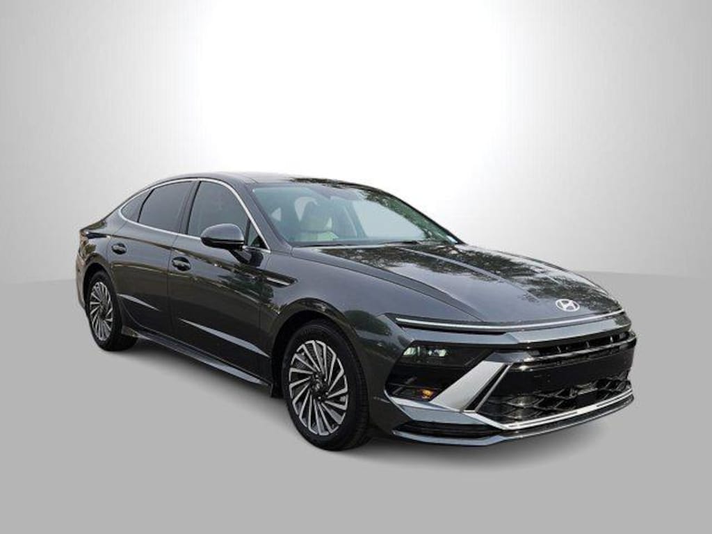 New 2026 Hyundai Sonata Hybrid SEL Sedan