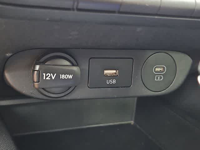 Thumbnail: 2024 Hyundai Elantra - 28