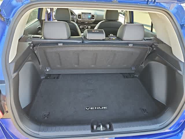 Thumbnail: 2022 Hyundai Venue - 32