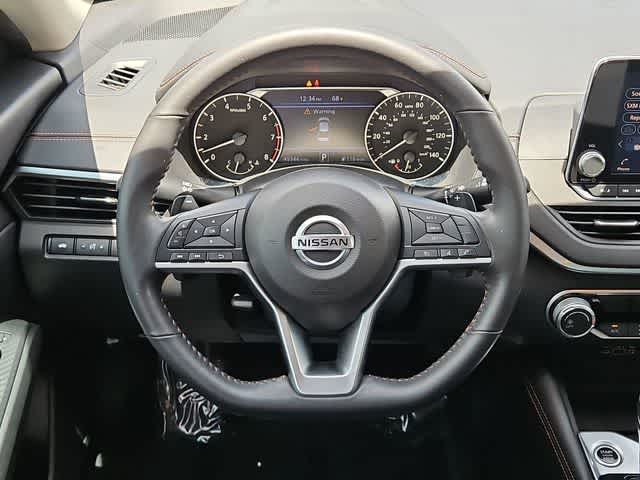 Thumbnail: 2022 Nissan Altima - 22