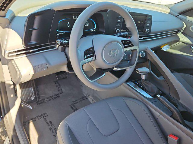 Thumbnail: 2025 Hyundai Elantra - 10