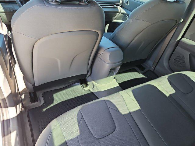 Thumbnail: 2026 Hyundai Elantra - 17