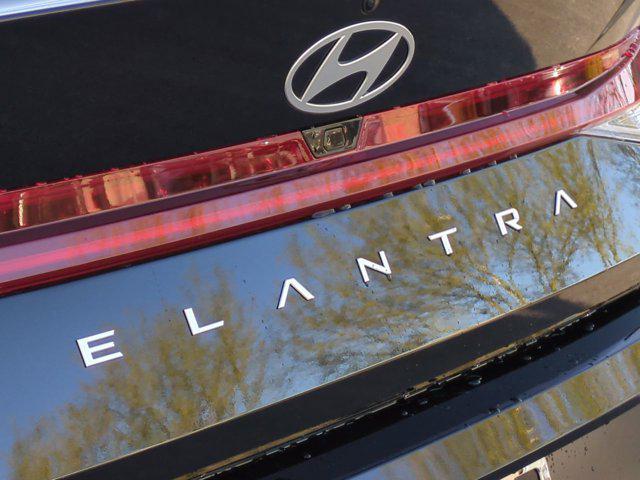 Thumbnail: 2026 Hyundai Elantra - 12