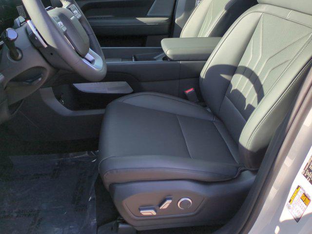 Thumbnail: 2026 Hyundai Santa Fe - 16