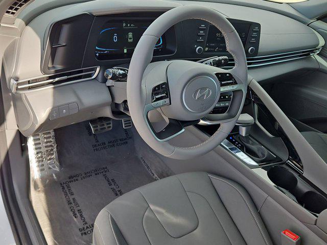 Thumbnail: 2026 Hyundai Elantra - 10