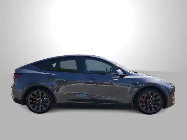 Thumbnail: 2022 Tesla Model Y - 9