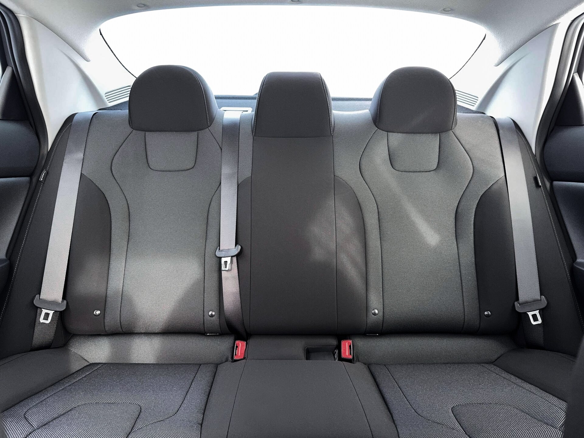 Thumbnail: 2026 Hyundai Elantra - 16