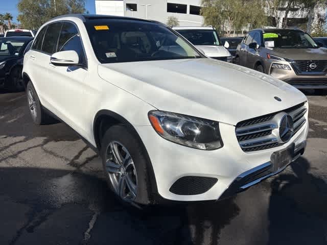 Thumbnail: 2016 Mercedes-Benz GLC - 8