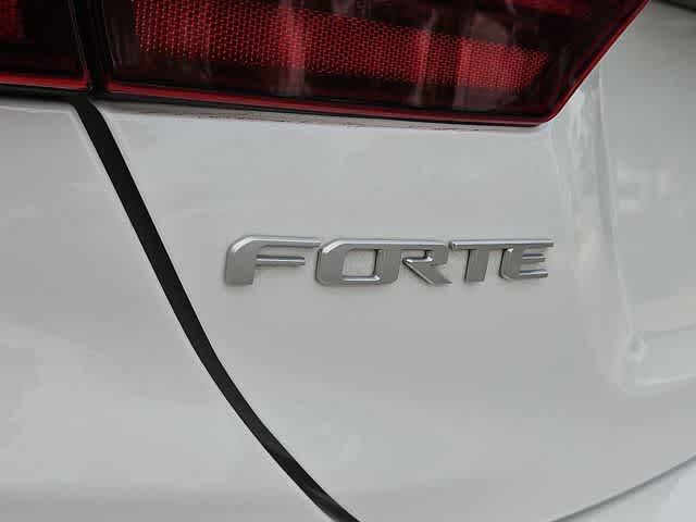 Thumbnail: 2023 Kia Forte - 13
