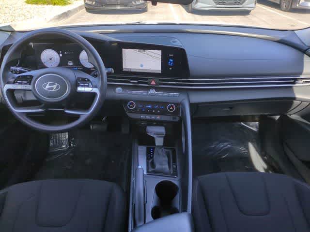 Thumbnail: 2024 Hyundai Elantra - 15