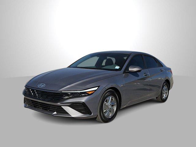 Thumbnail: 2026 Hyundai Elantra - 4