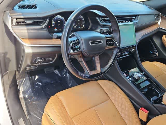 Thumbnail: 2022 Jeep Grand Cherokee - 10