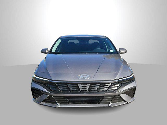 Thumbnail: 2026 Hyundai Elantra - 3