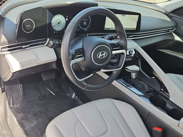 Thumbnail: 2024 Hyundai Elantra - 10