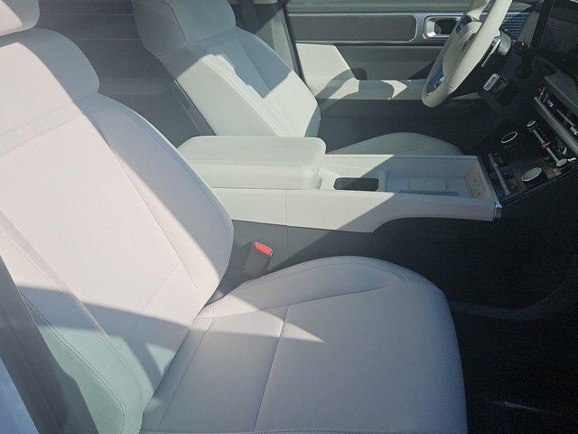 Thumbnail: 2026 Hyundai Santa Fe - 17