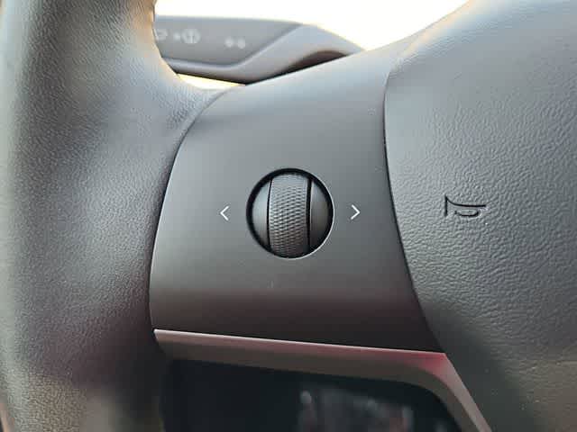 Thumbnail: 2020 Tesla Model 3 - 24