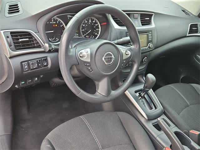 Thumbnail: 2018 Nissan Sentra - 10