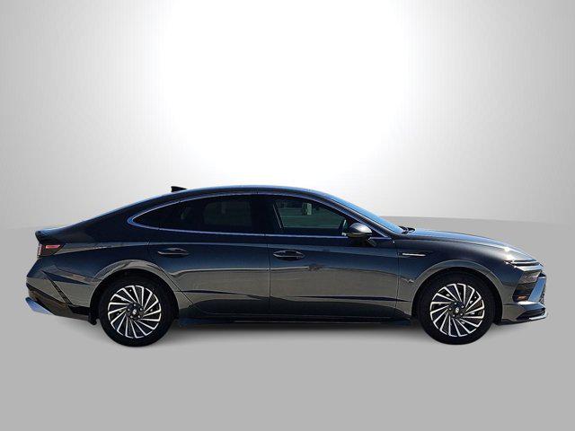 Thumbnail: 2026 Hyundai Sonata - 9