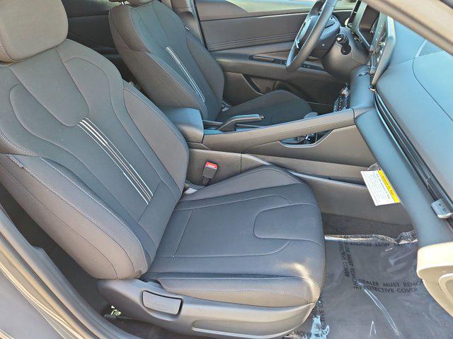 Thumbnail: 2026 Hyundai Elantra - 20