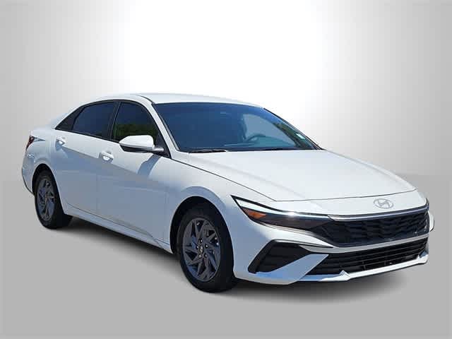 Thumbnail: 2024 Hyundai Elantra - 2