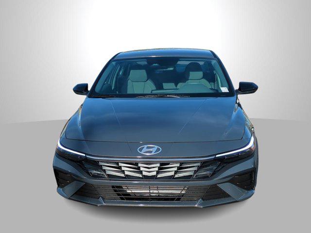Thumbnail: 2026 Hyundai Elantra - 3