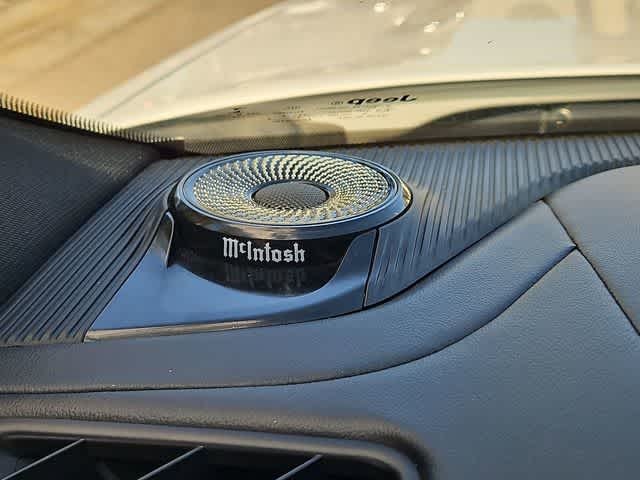 Thumbnail: 2022 Jeep Grand Cherokee - 32