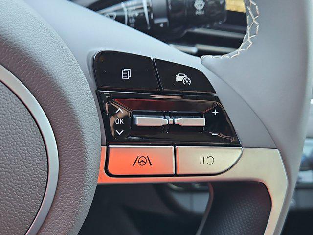 Thumbnail: 2025 Hyundai Elantra - 23