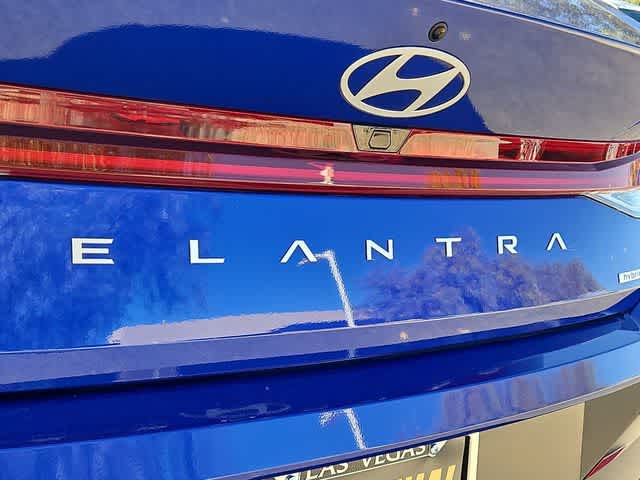 Thumbnail: 2025 Hyundai Elantra - 10