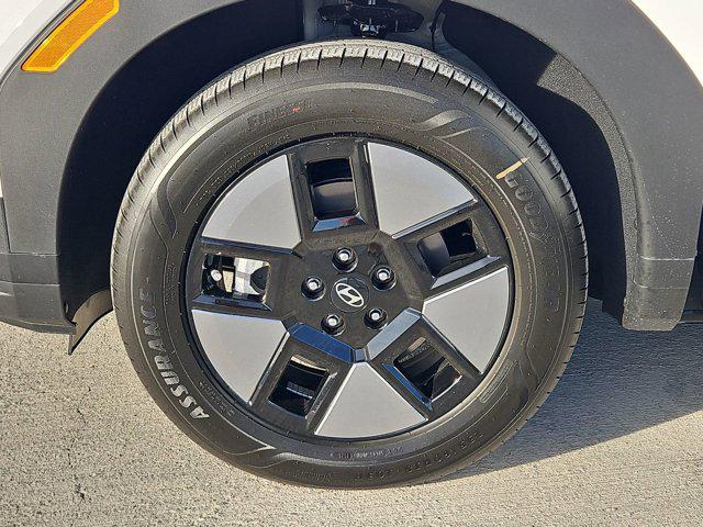 Thumbnail: 2026 Hyundai Santa Fe - 13