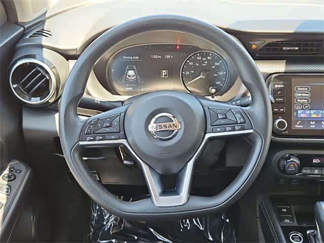 Thumbnail: 2021 Nissan Kicks - 21