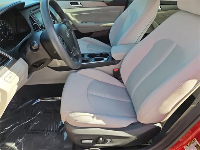 Thumbnail: 2015 Hyundai Sonata - 17