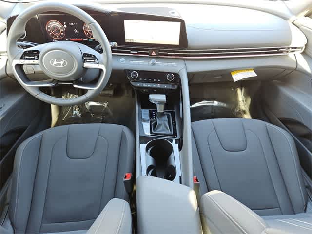 Thumbnail: 2024 Hyundai Elantra - 14