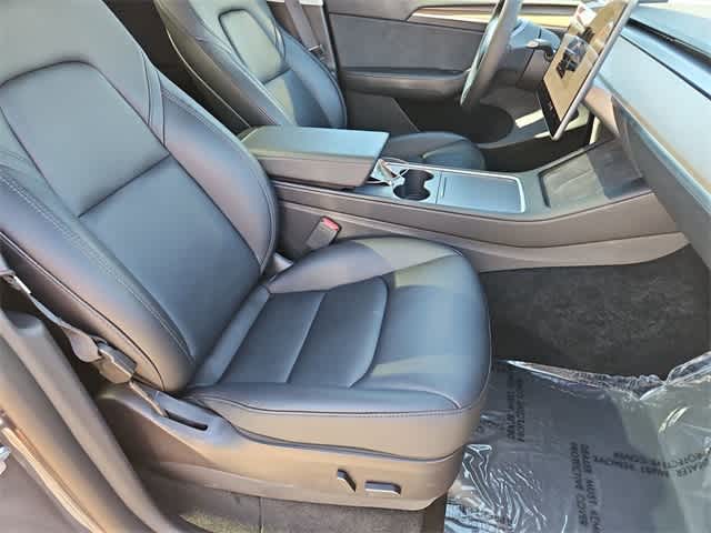 Thumbnail: 2022 Tesla Model Y - 22