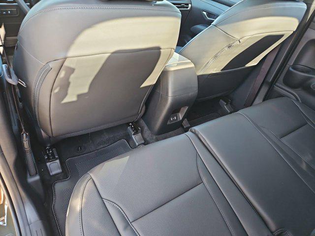 Thumbnail: 2026 Hyundai Santa Cruz - 18