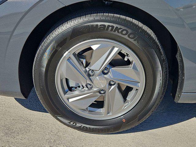 Thumbnail: 2026 Hyundai Elantra - 13