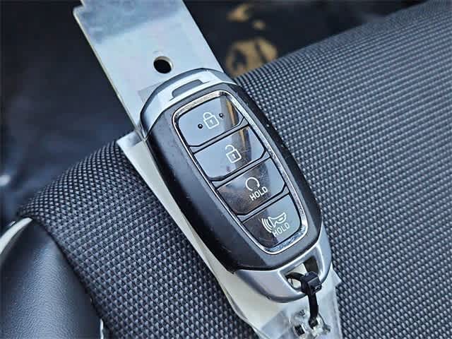 Thumbnail: 2022 Hyundai Venue - 33