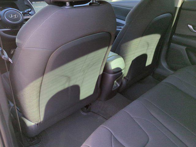 Thumbnail: 2026 Hyundai Elantra - 17