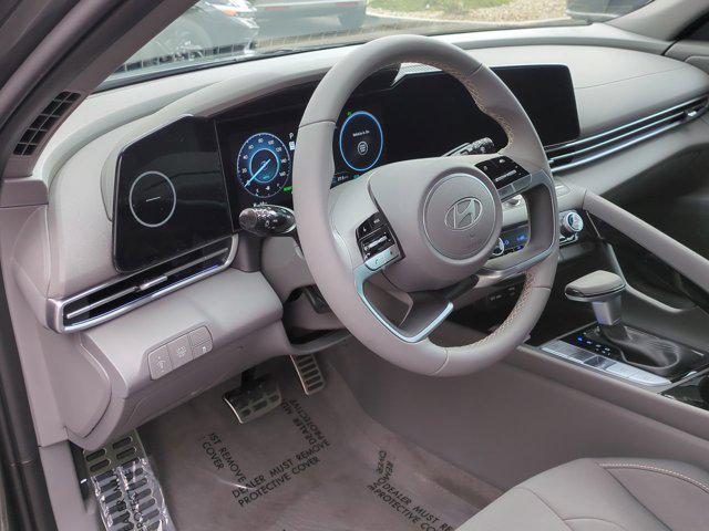 Thumbnail: 2026 Hyundai Elantra - 10