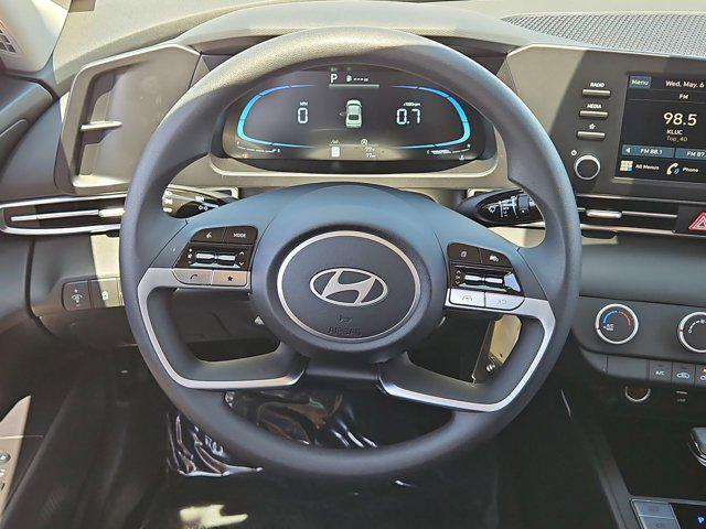 Thumbnail: 2026 Hyundai Elantra - 21